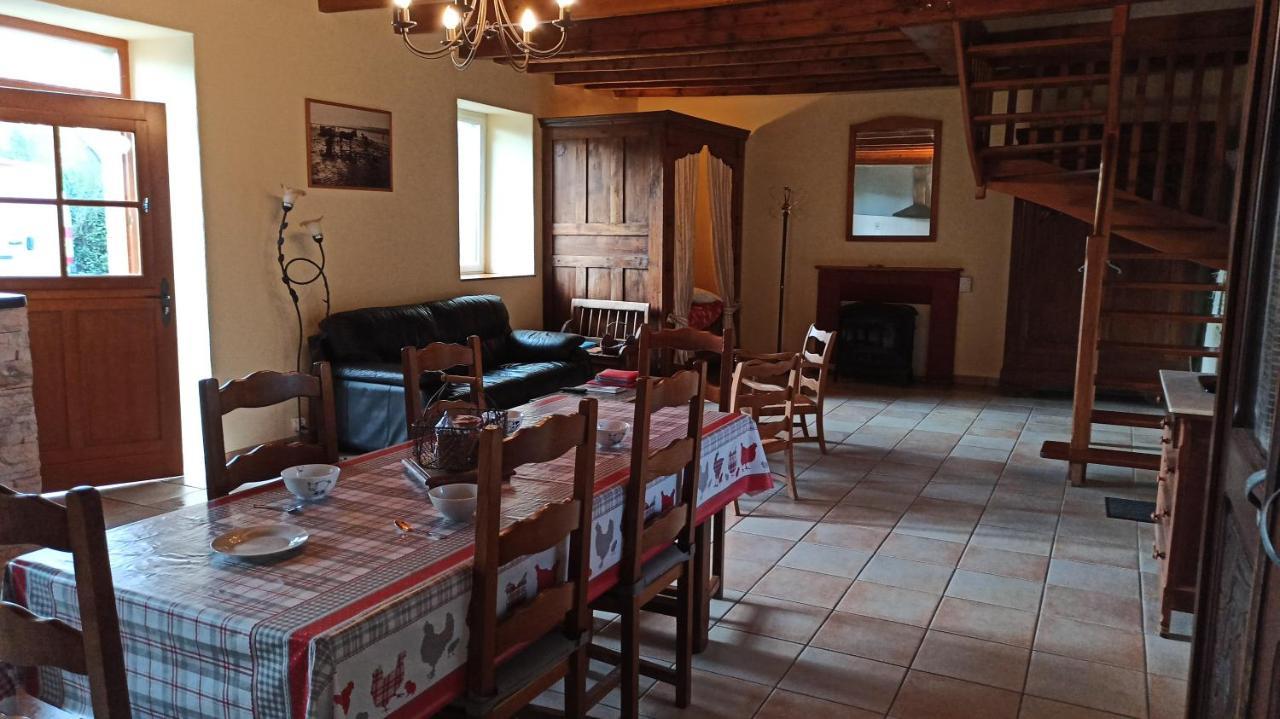 La Ferme Du Pere Hotell Kermorocʼh Exteriör bild